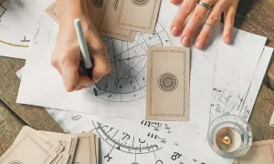 Czy astrologia to grzech? Odkryj moralne dylematy i nauczanie Kościoła
