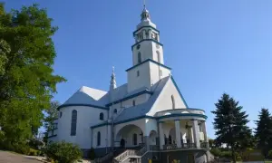 Sanktuarium Tarnowiec: historia, znaczenie i modlitwy w miejscu cudów