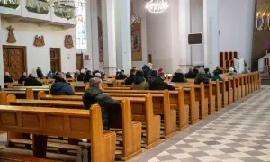 Czy kościół płaci za prąd? Odkryj ukryte koszty energii elektrycznej