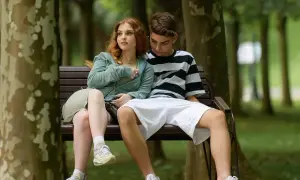 Czy petting to grzech? Odkryj moralne konsekwencje w naukach Kościoła