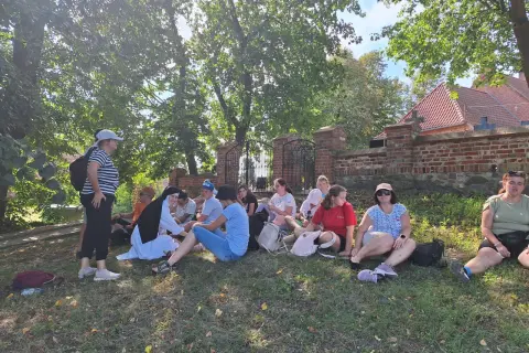 Sanktuarium Piaseczno: Historia, Uzdrowienia i Pielgrzymki