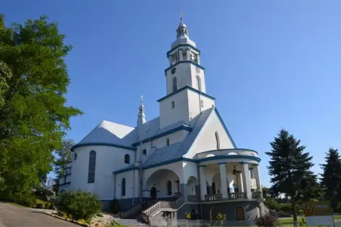 Sanktuarium Tarnowiec: historia, znaczenie i modlitwy w miejscu cudów