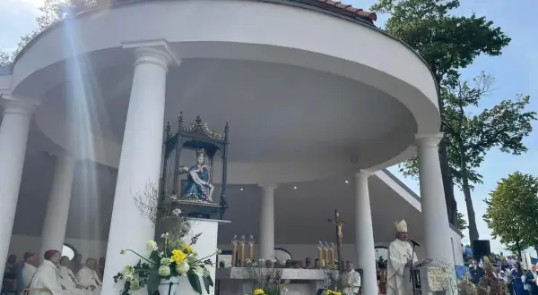 Sanktuarium Markowice: Historia, msze i pielgrzymki do Matki Bożej
