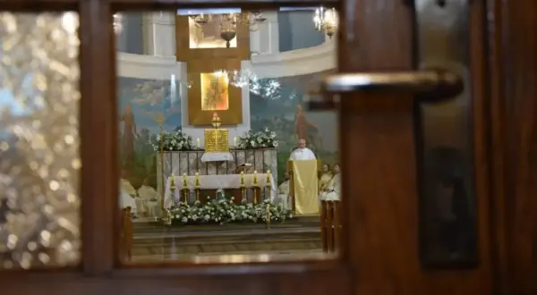 Kiedy są roraty w kościele? Sprawdź harmonogram i godziny mszy