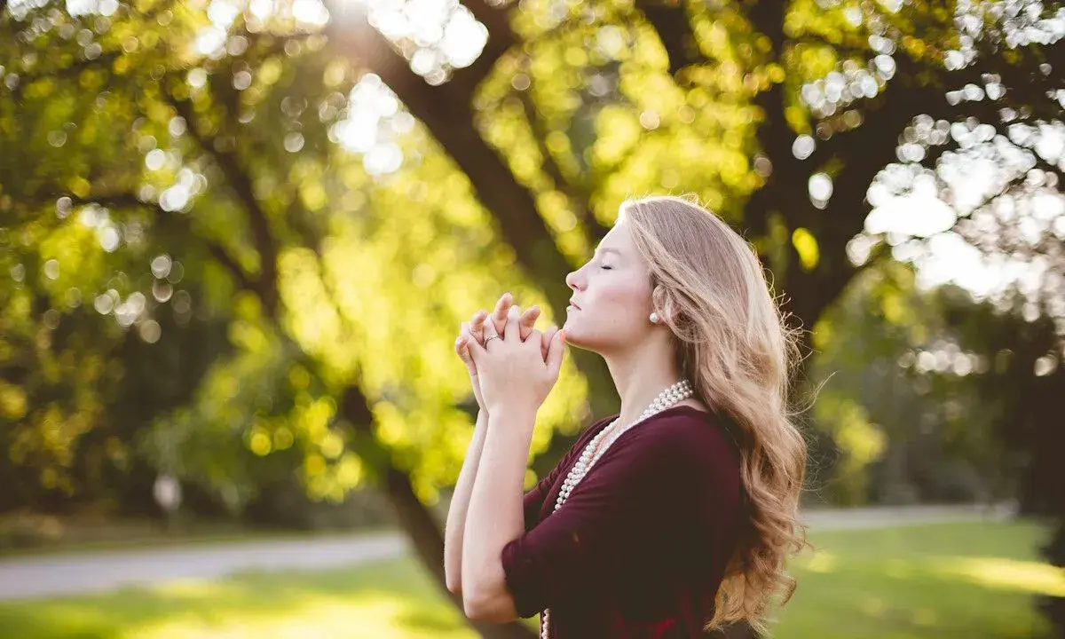 Co to jest wiara religijna i jak wpływa na nasze życie?