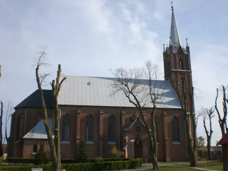 Swarzewo sanktuarium: historia, legendy i pielgrzymki do Matki Boskiej