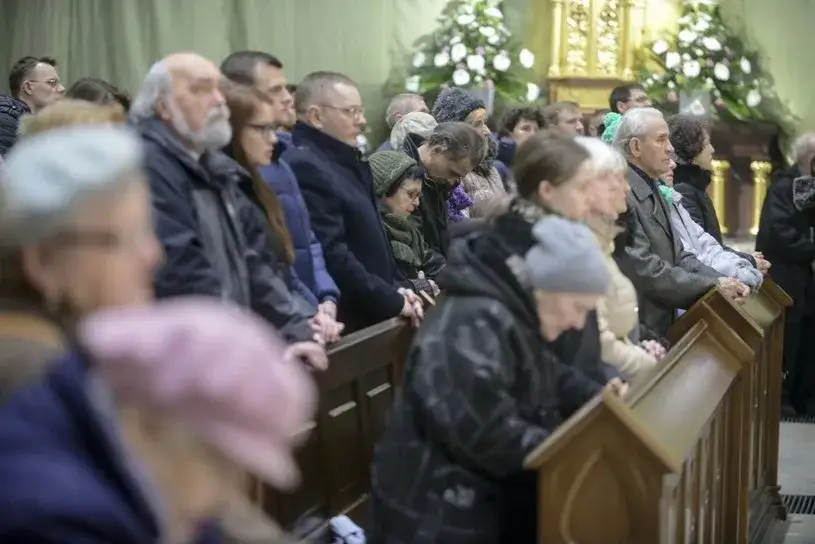 Zdjęcie Czy w poniedziałek wielkanocny trzeba iść do kościoła? Prawda czy mit?