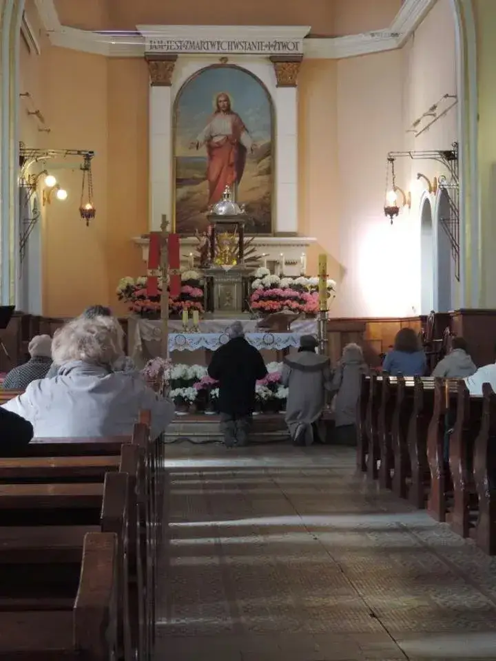 Zdjęcie Czuwanie w kościele - co to jest i dlaczego ma tak wielkie znaczenie?