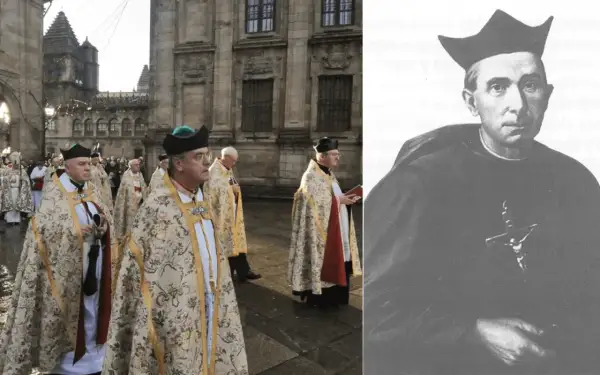 Duchowni w strojach liturgicznych i portret biskupa w birecie.